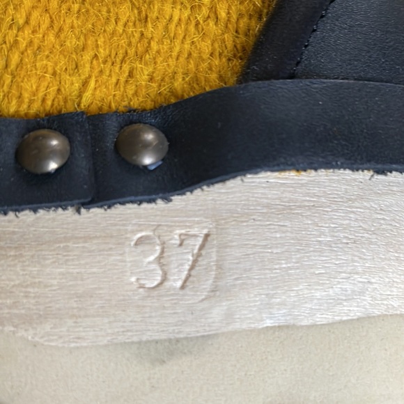 Gorgeous new boots - Austrian designer - so comfortable- never worn - Picture 2 of 5